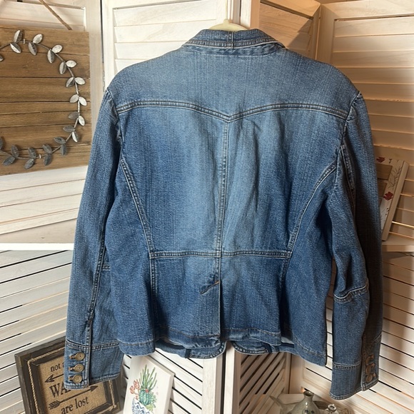 New York and Company Jean Jacket - Picture 6 of 8